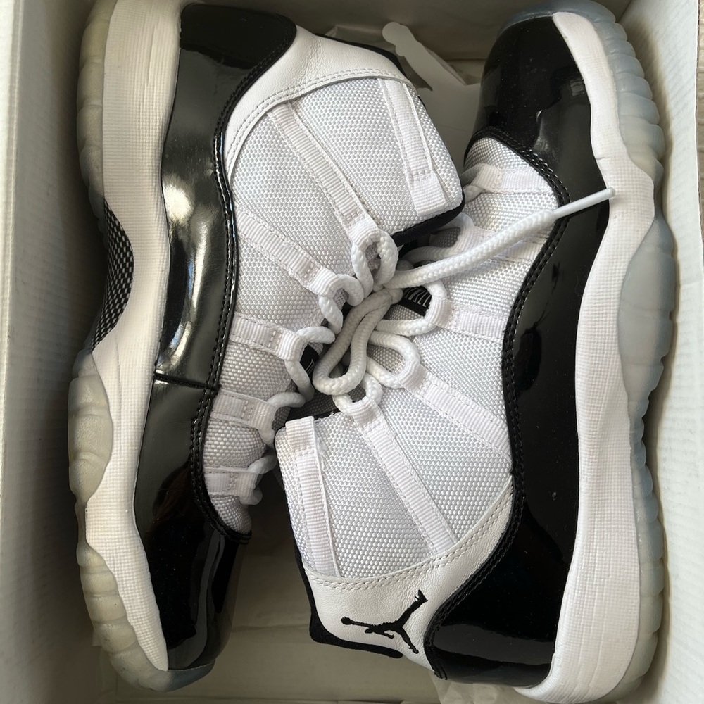 JORDAN RETRO 11 CONCORD Y7/W9